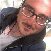 Insegnante di Conservatorio, compositore, direttore e pianista pluripremiato e con curriculum internazionale offre lezioni di Solfeggio, Armonia, Teoria della musica, Composizione, Analisi, Pianoforte a tutti i livelli (liceo musicale, Conservatorio). Vi